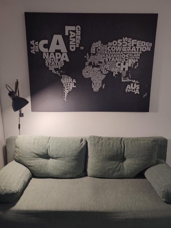 Apartman Dux 2 Карловаць Екстер'єр фото
